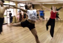 J’aimerais trop apprendre la danse en ligne J'aimerais trop apprendre la danse en ligne